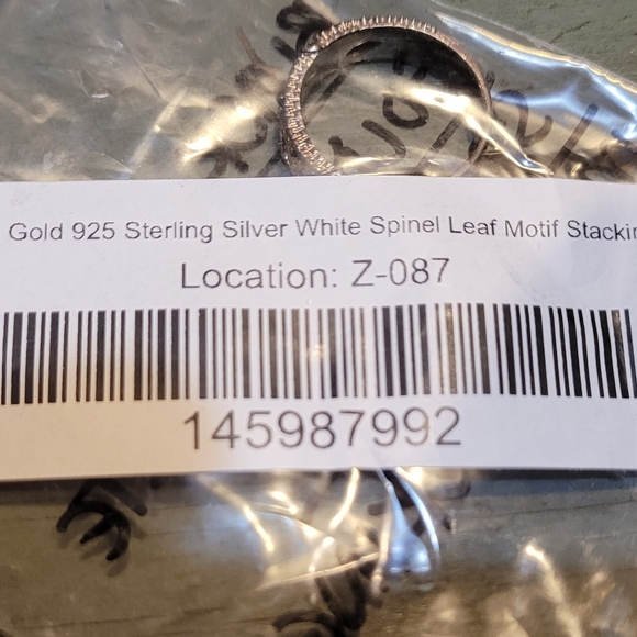 Vintage 925 Black Hills Gold of S. Dakota Spinel Leaf Motif Stacking Rings - Picture 2 of 6